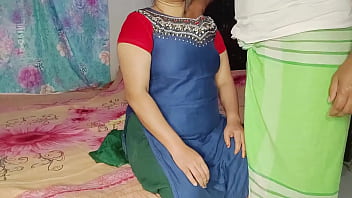Pembantu India Imut Bercinta