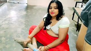 Bibi India Selingkuh Dengan Tetangga Muda