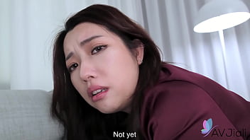 Istri Rumah Tangga Cina Cici Yang Seksi Bermain Dengan Alat Kelamin Pria Yang Tegang