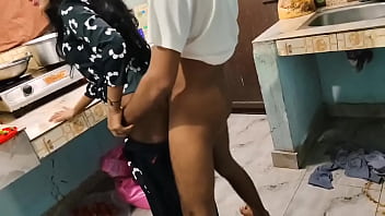 Bhabhi India Digauli Keras Devar Untuk Pertama Kalinya