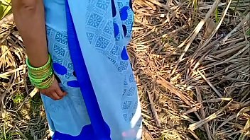 Desa India Bhabhi Bercinta Di Luar Ruangan