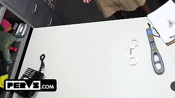 Brianna Bourmon Dari Mylf Menunduk Dan Menampung Alat Besar Di Ruang Belakang – Pervz