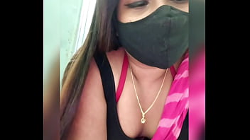 Ibu Mertua India Yang Seksi