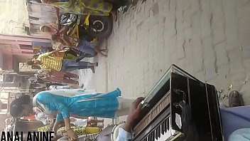 Gadis India Tangguh Dengan Pesona Seksi Yang Memukau