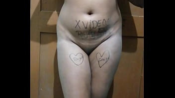 Gadis India Pamer
