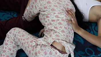 Video Porno Keluarga India Panas Dengan Kualitas Hd