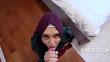 Paman Tiri Punya Obsesi Baru (keponakan Tiri Berhijab)
