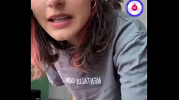 Orang Thailand Menari Sebelum Bercinta