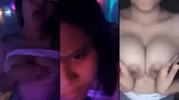 Alexa Telanjang Payudara Kencang