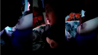 Pacar Berhijab Dengan Payudara Besar
