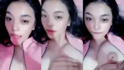 Vcs Laras, Tiktoker Cantik Yang Lagi Viral