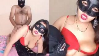 Wanita Seksi Memberikan Blowjob Gaya India Di Webcam Dewasa Langsung