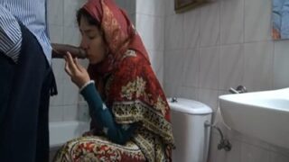Seorang Diplomat Berhijab Dari Pakistan Dalam Video Dewasa Dengan Bbc