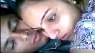 Video Intim Pasangan Dari Gujarat