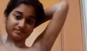 Video viral istri pejabat mainin apem tembem