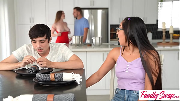 Lindsay Lee Berteriak Pada Madison Wilde, “apa Yang Terjadi? Tutup Dadamu!” -s8:e7
