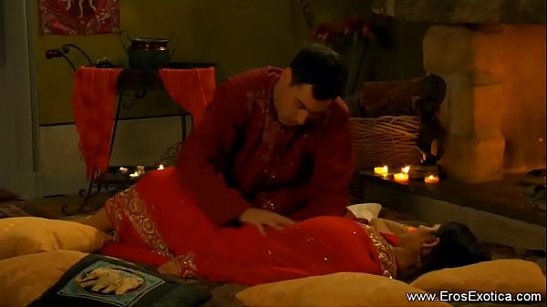 Kama Sutra India: Seni Erotika Yang Eksotis