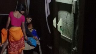 Rekaman Kamera Tersembunyi Bhabhi Desa Dengan Penyewa