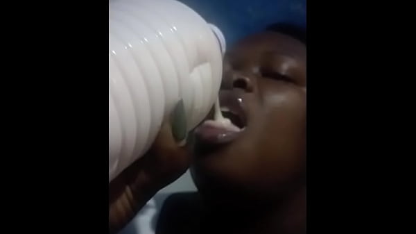 Tenggorokan Dalam Yang Menggoda