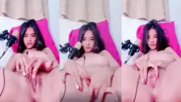 Febby Pamer Memek Live Lagi, Bikin Sange