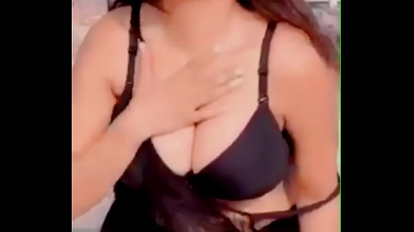 Gadis India Seksi Panas Menggoda