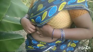 Tante Rumah Tangga India Main Seru Di Alam Terbuka