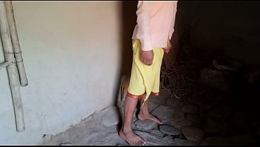 Desi Bhabi Suami Nontonin, Hari Terakhir Kuliah, Cewek Manis Puja Lagi Digebukin Sama Cewek-cewek India Hot.