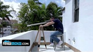 Ibu-ibu Item Montok Saling Berebut Kontol Gede Di Pesta Ngewe Panas.