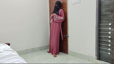 Cewek India Jilbab Malu-malu Pertama Kali Digenjot Nafsu Gila