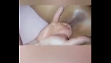 Jilat Memek Cewek Asia Yang Basah Dan Bau.
