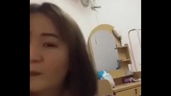 Mahasiswi Thailand, Paha Mulus, Bibir Basah, Siap Digoda.
