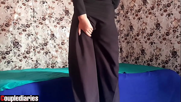Hijab Istri Arab Lagi Horny, Dia Panggil Selingkuhannya Dengan Nafsu