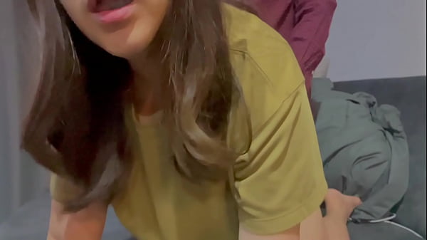 Goyangin Cewek Behel Imut Sampe Erangannya Bikin Makin Tegang