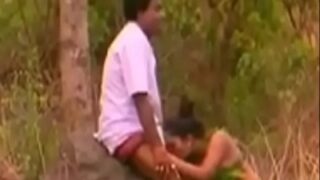 Doktor Nakal Disepong Cewek Liar Di Hutan.