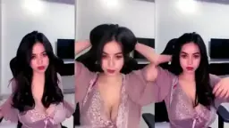 Miss Key Montok, Belahan Dada Mulus Bikin Ngiler.