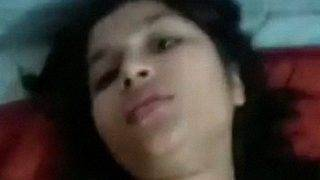 Ngentotin Video Desi Seksi Montok Banget