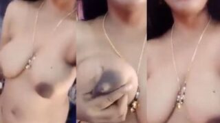 Video Cewek Telugu Sexy Sambil Pamer Tetek Montok Yang Lembut