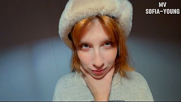 Cewek Rusia Rambut Merah Pake Topi Ushanka, Dia Merintih Nggak Berhenti Pas Gw Colokin Mulut Dan Memeknya – Abis Itu Gw Penuhin Pantatnya Sama Creampie!