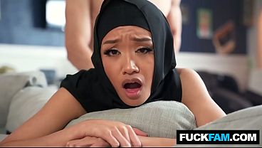 Jade Kimiko Dan Parker Ambrose, Hijabi Kena ‘edukasi’ Budaya Amerika Yang Bikin Mampus