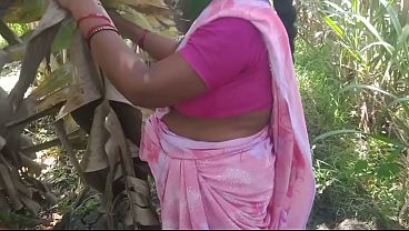 Bhabhi Tamil India Ngewe Di Kebun Pisang, Basah Kuyup Kena Getah.