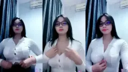 Julia Lea Baju Ketatnya Nyolot Banget, Bikin Makin Pengen Liat