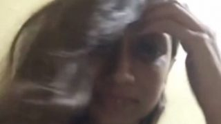 Tonton Video Cewek Kuliahan India Masih Perawan, Ngangkat Baju Sampe Kelihatan Isi Dalemnya Bikin Greget.
