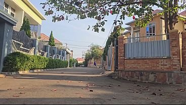 Mom Arab Ngocot Memek Di Luar Rumah Dekat Jalanan