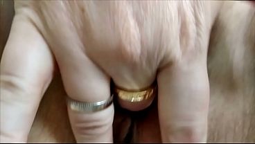 Tontonan Anal-vagina Paling Vulgar Dari Pelacur Kamera Tua Rusia Yang Terkenal Nakal Banget